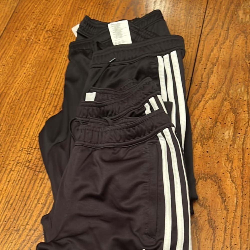 Adidas jogger